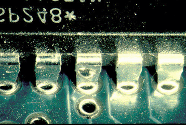 Figure 5: It is likely that this board failed to make contact with the wave Figure 5: It is likely that this board failed to make contact with the wave